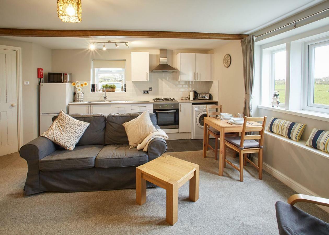 Host & Stay - Cosy Cottage Emley Exterior foto